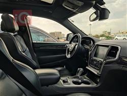 جیپ گراند شیرۆکی